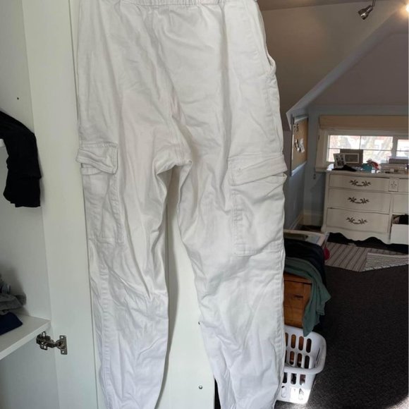 Hollister Cargo Jogger - Picture 3 of 3